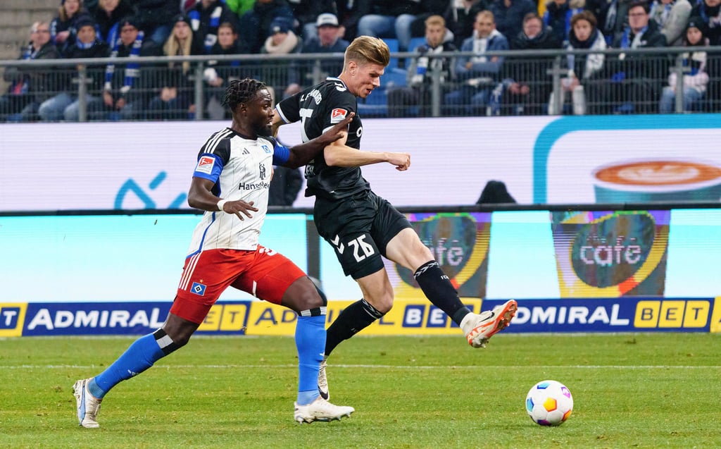 Luca Schuler (r.) sehnt sich nach einem Erfolgserlebnis.