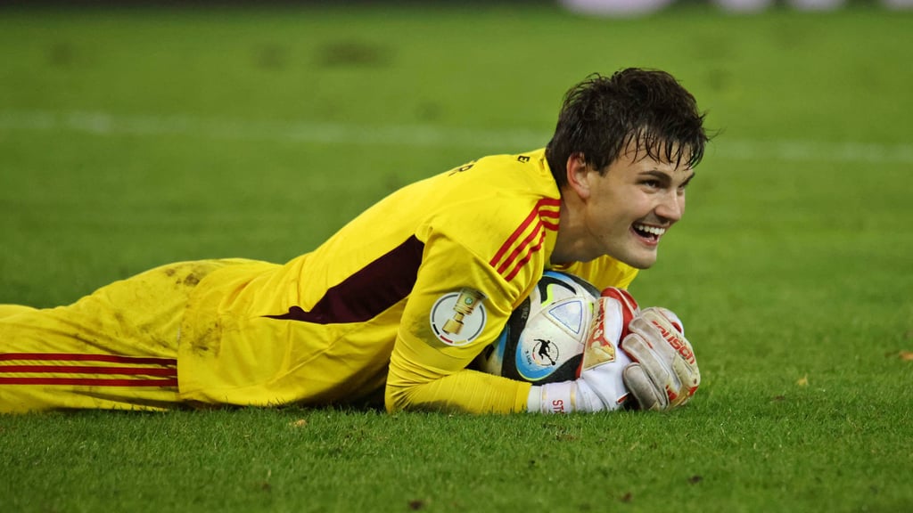 Tim Schreiber vom 1. FC Saarbrücken war einer der Pokalhelden beim Sieg des Drittligisten gegen den FC Bayern München.
