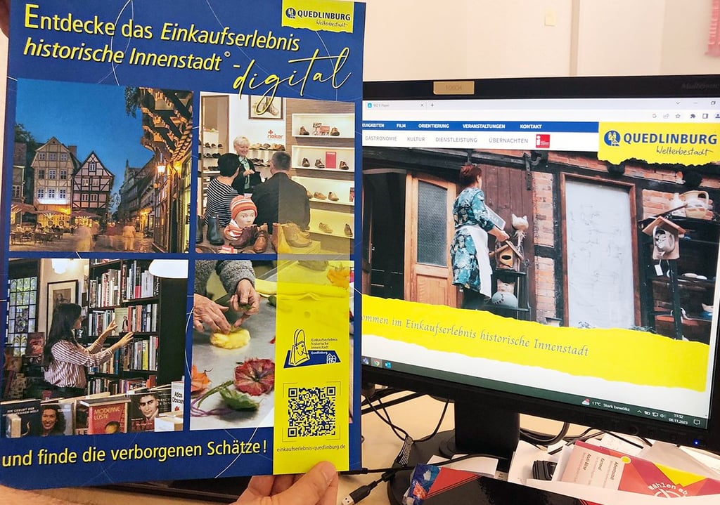 Auch mit Plakaten soll auf das neue digitale Angebot aufmerksam gemacht werden, das am Montag an den Start gegangen ist.