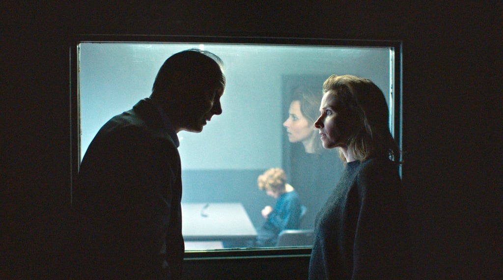 Kommissariatsleiter Peter Michael Schnabel (Martin Brambach) und Kommissarin Karin Gorniak (Karin Hanczewski) besprechen sich vor dem Verhör der Tatverdächtigen Sarah Monet (Deniz Orta).