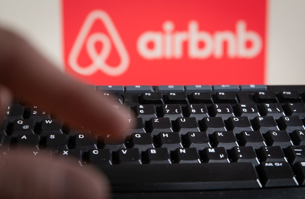 Der Wohnungsvermittlungsplattform Airbnb wird in Italien Steuerhinterziehung vorgeworfen. (Illustration)