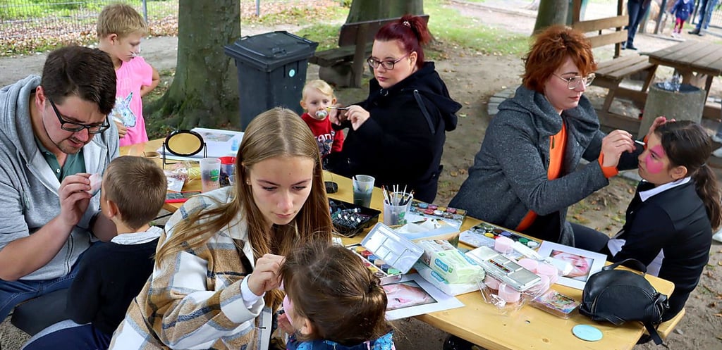 Ohne die zahlreichen Helfer könnten Veranstaltungen, wie unter anderem das Tierparkfest oder der Osterspass, auf der Klötzer Anlage nicht stattfinden.