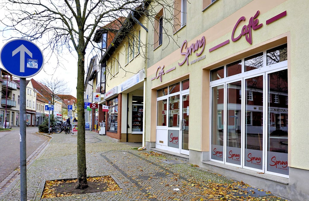 Das Cafè Sprung am Marktplatz in Genthin hat seine Pforten geschlossen.