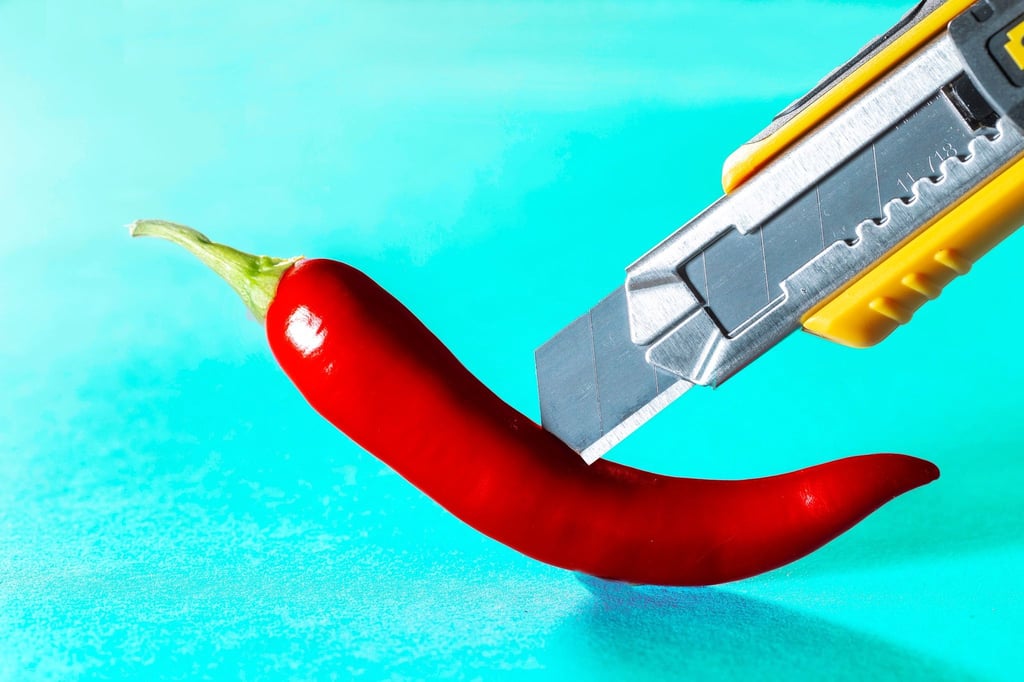 Cuttermesser sind häufig sehr scharf - daher ist es wichtig, dass ihre Handhabung auch sicher funktioniert.