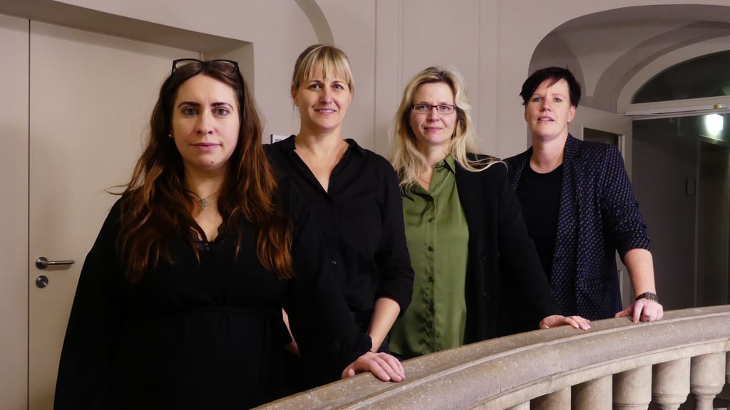 Die Leiterinnen Laura Kallmeier und Maren Köhler sind sich mit Konstanze Hofmann und Antje Springer (v.l.) vom Jugendamt einig: Die Situation ist prekär.