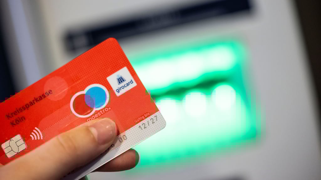 Die Harzsparkasse schließt zum Jahresende ihre Filiale im Wohngebiet Regenstein in Blankenburg. Worauf sich die dortigen Kunden einstellen müssen.