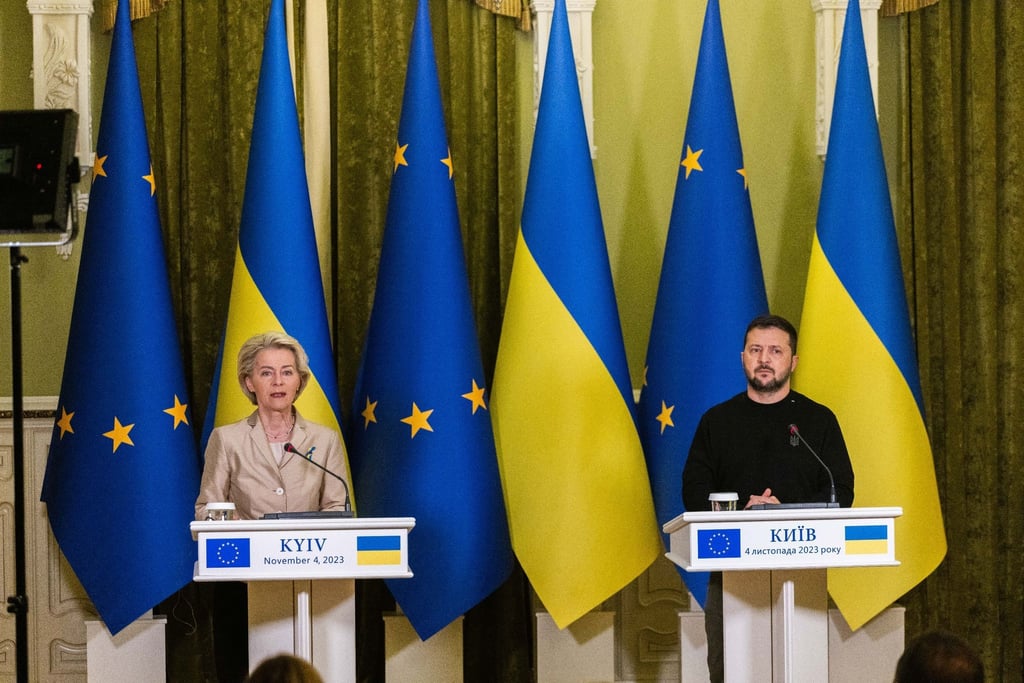 EU-Kommissionspräsidentin Ursula von der Leyen und der ukrainische Präsident Wolodymyr Selenskyj vergangene Woche in Kiew.