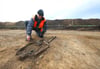 Bei archäologischen Grabungen in Oppin wurde das Grab einer Dame mit reichlich Bronzeschmuck gefunden.