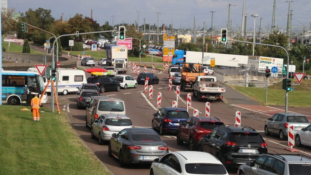 Zuletzt sorgte die Sperrung der Volkmannstraße für ein Verkehrschaos in Halle. Rund um den Riebeckplatz staute sich der Verkehr.