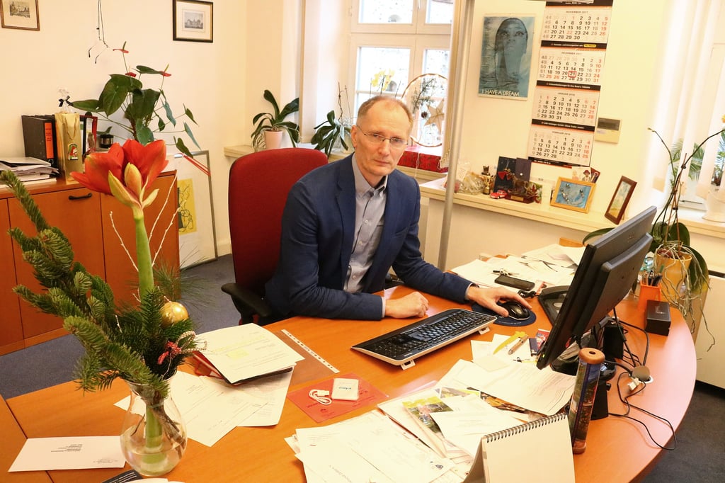 „Ich müsste dann 1,2 Millionen Euro einsparen und das käme bei den Bürgern an“, sagt der Zerbster Bürgermeister Andreas Dittmann (SPD).