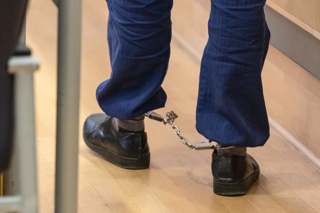 Die Gefängnisse sind voll, das Personal ist knapp. Keine gute Mischung.