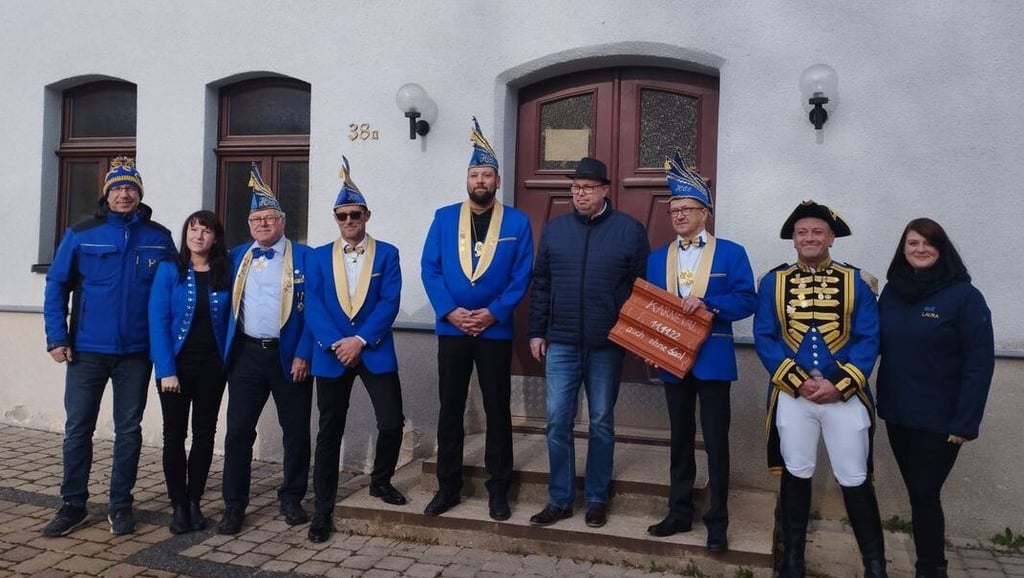 Das Motto"Karneval auch ohne Saal" ist auch in diesem Jahr aktuell. Nur wird dieses Mal der Schlüssel zum fertigen Saal überreicht.