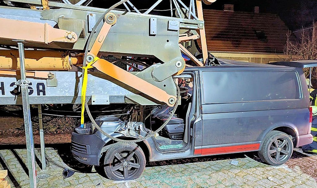 Unfall im kleinen Tangermünder Ortsteil Buch.