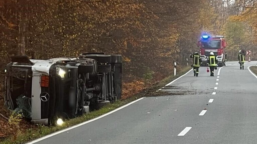 Der bei Breirnstein umgekippte Tanklaster.