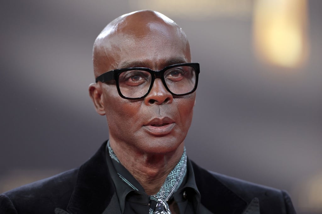 Model und Choreograf Bruce Darnell kommt zur Verleihung der Deutschen Fernsehpreise 2023 ins Coloneum.