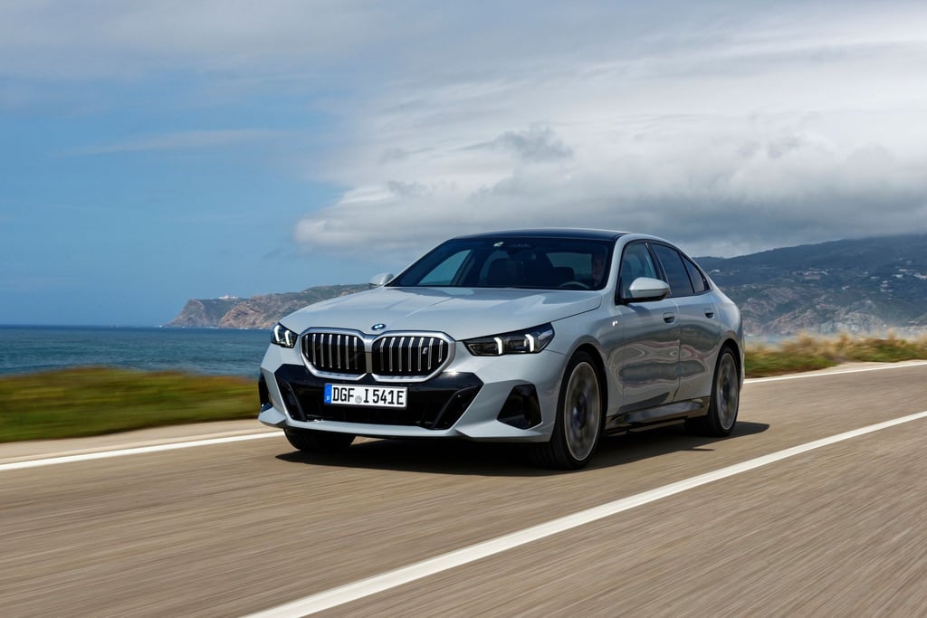 Verhältnismäßig zurückhaltender Auftritt: So lässt sich das Design des neuen BMW 5ers auch umschreiben.