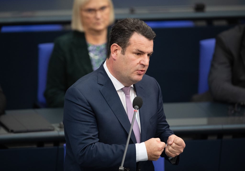 Bundesarbeitsminister Hubertus Heil unterstrich in der ARD-Sendung „hart, aber fair“ Arbeit müsse sich lohnen.
