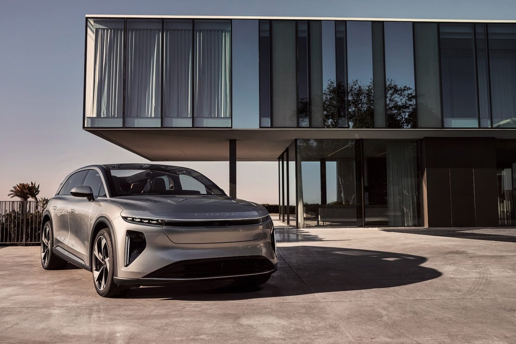 Will gegen Tesla Model X oder Mercedes EQS SUV bestehen: das 900-Volt-SUV Gravitiy von Lucid.