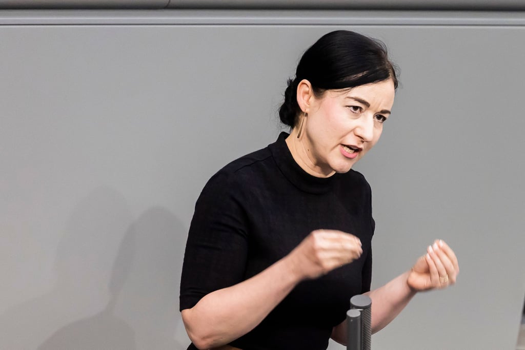 Paula Piechotta (Bündnis 90/Die Grünen), Mitglied des Deutschen Bundestages, spricht im Plenum des Deutschen Bundestages.