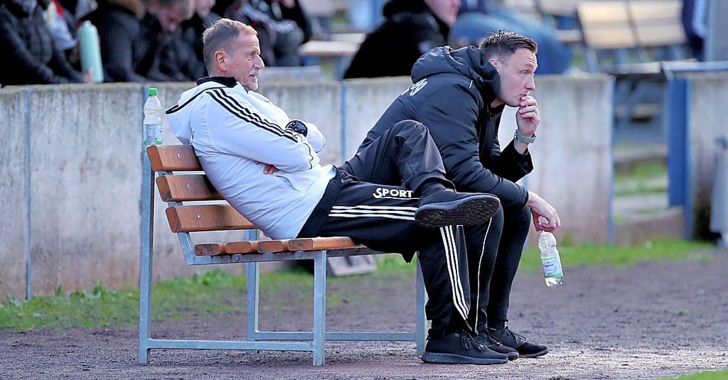 Hoffen auf eine durchgehend disziplinierte Leistung ihrer Mannschaft: MSC-Sportchef Olaf Milz (l.) und Trainer Christoph Albrecht.