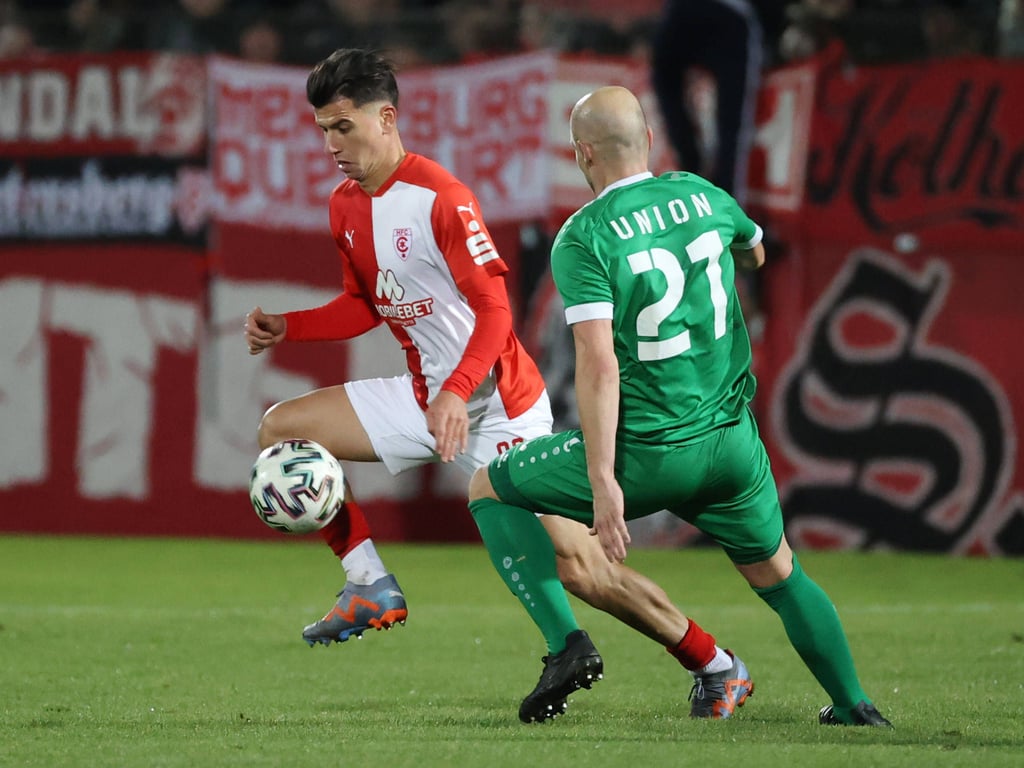 Tunay Deniz (l.) brachte den HFC in Führung.