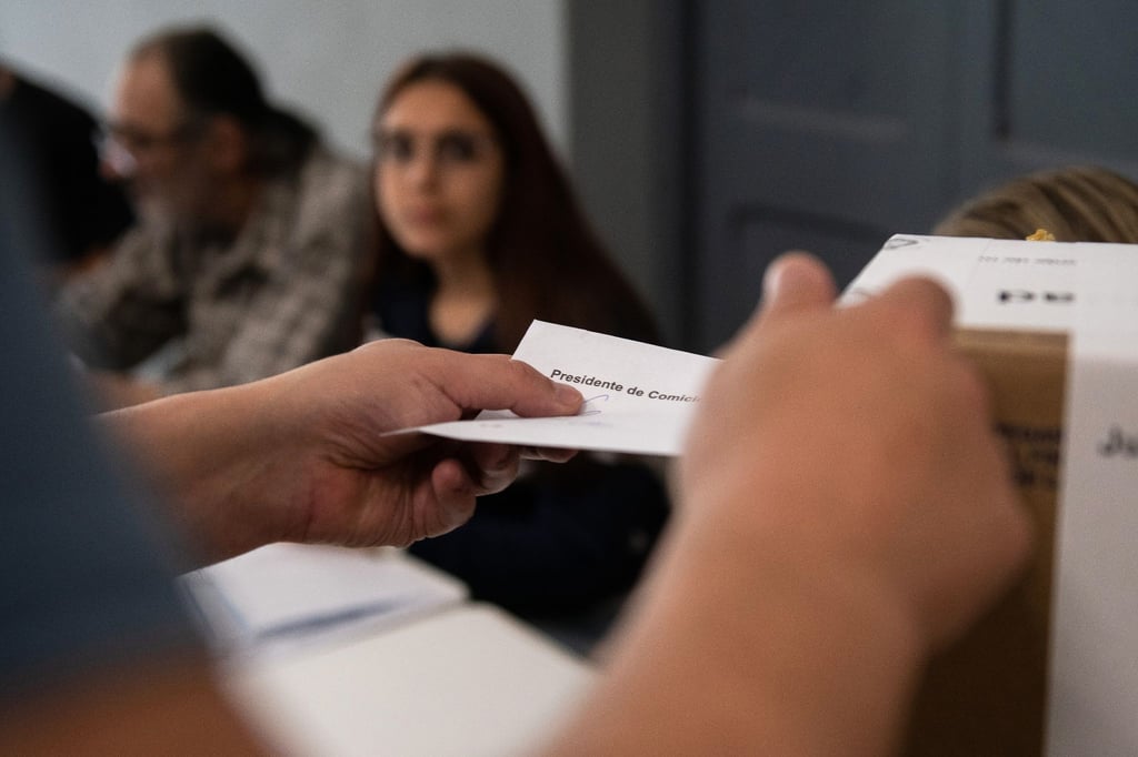 Rund 35 Millionen Menschen sind in Argentinien zur Wahl aufgerufen. Es herrscht Wahlpflicht.