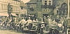 Tollkühne Männer in rasenden Kisten: ADAC-Rallye im Jahr 1935 mit Start auf dem Wernigeröder Markt.
