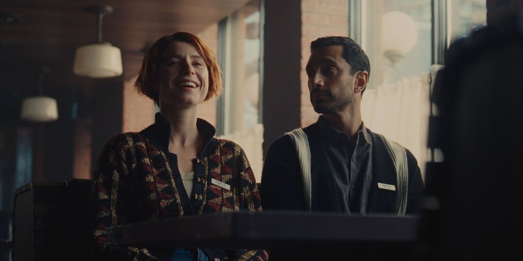 Jessie Buckley und Riz Ahmed in einer Szene aus „Fingernails“.