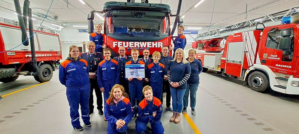Mit der Spende aus der Helios-Aktion kann die Jugendfeuerwehr in Hettstedt gemeinsame Aktivitäten gestalten.