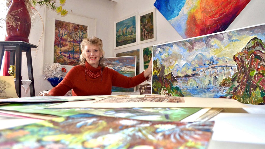 Inge Strauß hält die Bilder ihres Vaters Heinz Fleischmann in Ehren und plant eine Ausstellung mit seinen Kunstwerken.