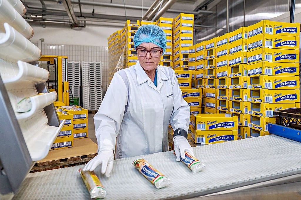 Ausländische Mitarbeiter stellen etwa die Hälfte der Henglein-Belegschaft. Auch durch sie konnte der Standort Klosterhäseler des Unternehmens seit seiner Inbetriebnahme 1995 ständig wachsen.