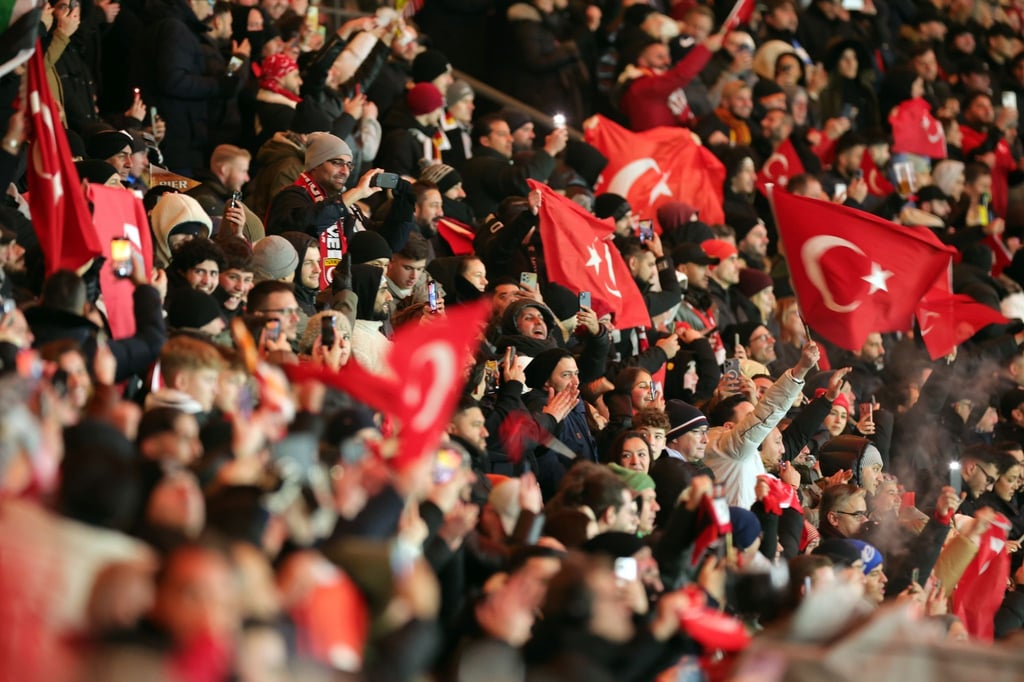 Türkische Fans verwandelten das Länderspiel in Berlin zu einem Heimspiel.