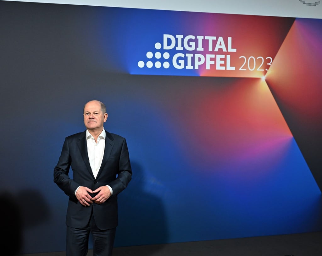 „Sie sehen mich jetzt hier nicht als einen Menschen ohne Zuversicht“: Bundeskanzler Olaf Scholz beim Digital-Gipfel in Jena.