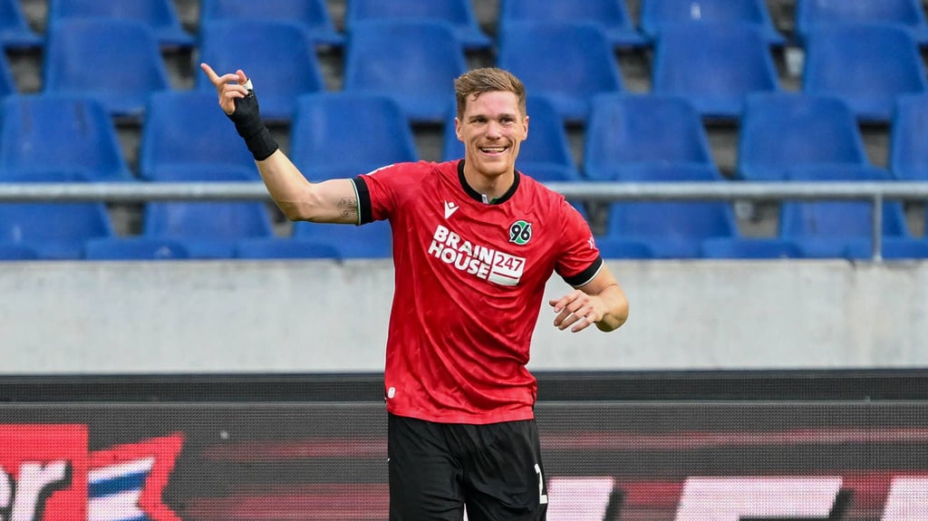 Für Marcel Halstenberg läuft es sportlich gut bei Hannover 96.