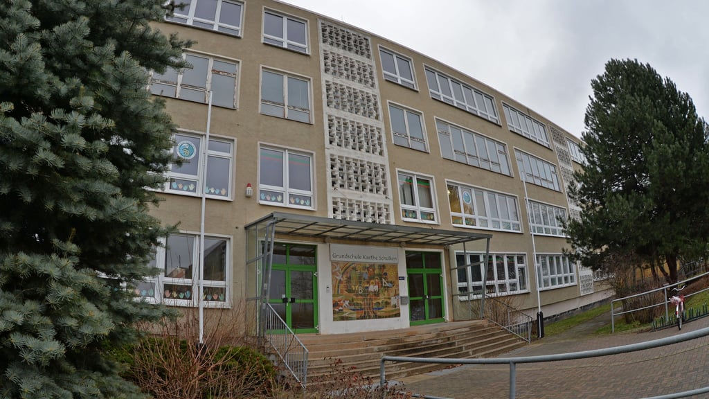 Die Gaterslebener Grundschule hat innerhalb einer Sachspende Musikinstrumente bekommen.