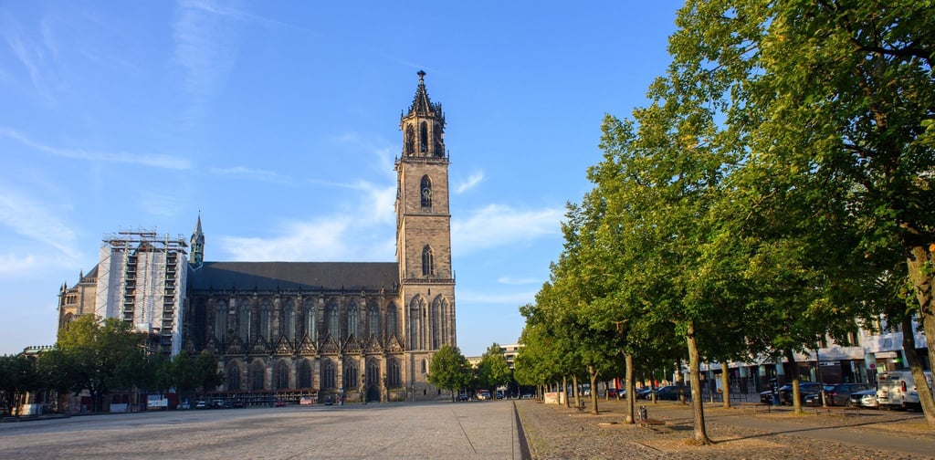 Der Magdebuger Dom am Domplatz der Landeshauptstadt.