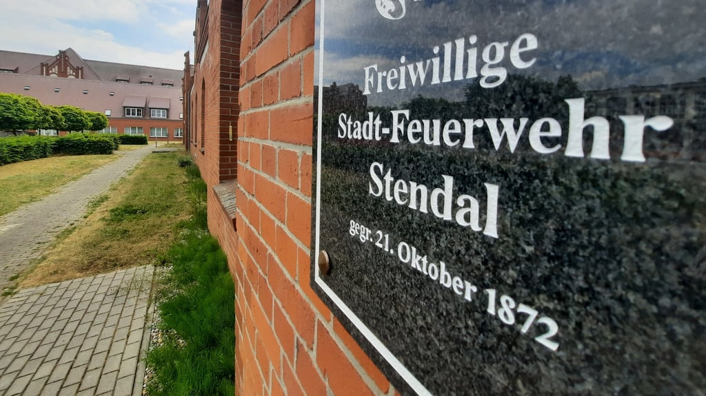 Die Leitung der Ortsfeuerwehr Stendal hat geschlossen ihren Rücktritt erklärt.