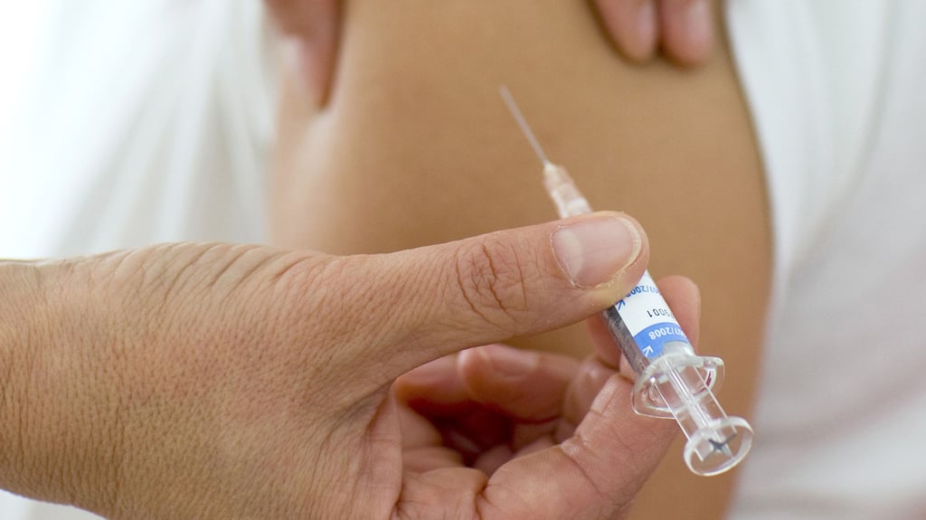 HPV-Impfungen sollen gegen Krebs schützen. In Sachsen-Anhalt geht die Zahl der Immunisierungen zurück.