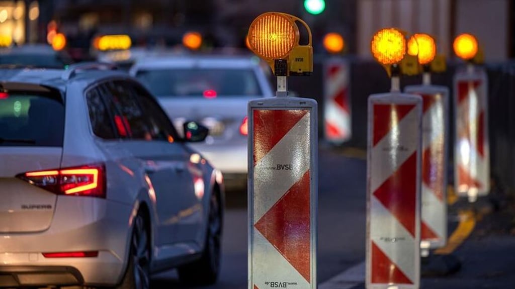 Magdeburg Sperrt Zwei Weitere Brücken – Diese Sperrungen Schockieren Pendler! - feyno1t
