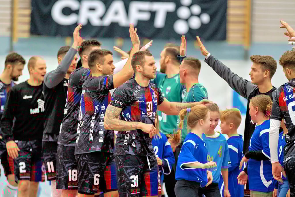 Die Drittliga-Männer des HCB, hier vor dem Heimspiel gegen Leipzig II, setzten sich auch bei der Bundesliga-Reserve von Hannover-Burgdorf durch.