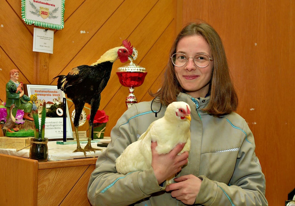 Coline Däumichen züchtet seit gut zehn Jahren Hühner der Rasse Zwerg-Wyandotten.