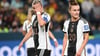 Die Nationalspielerinnen Alexandra Popp (l) und Lina Magull haben in einer Film-Dokumentation die Bedingungen im deutschen Team bei der WM in Australien kritisiert.