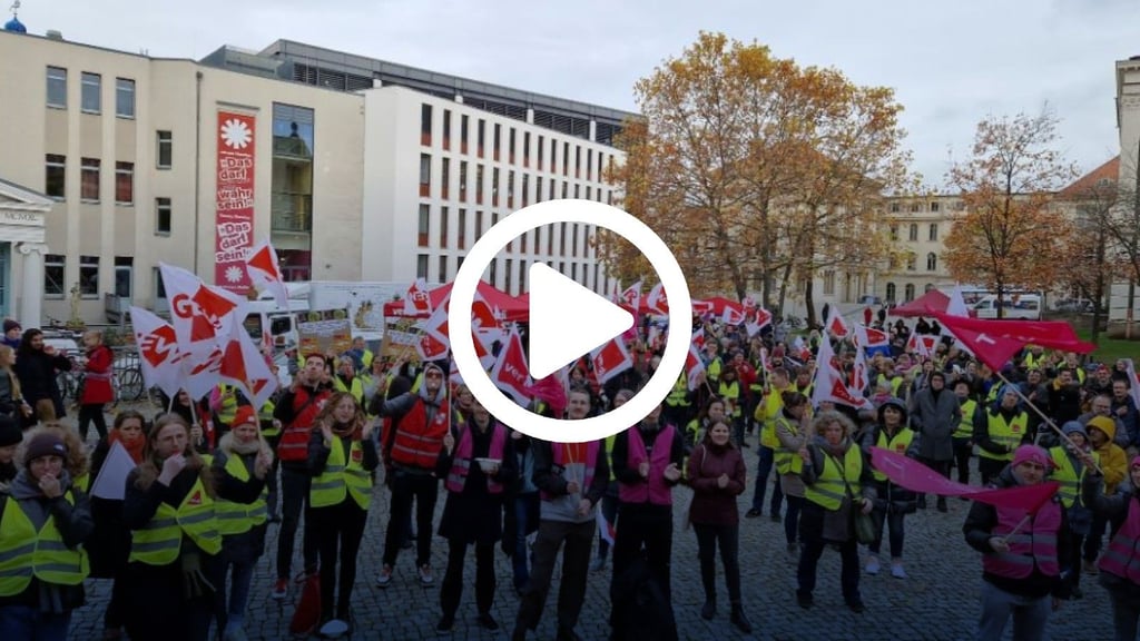 Bereits vergangene Woche beteiligte sich die GEW am Warnstreik in Halle.