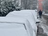 Der Wintereinbruch in Halle Halle bescherte Autofahrern eine weiße Überraschung.