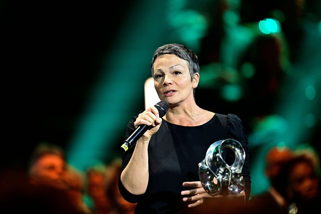 Caroline Abu Sa'da von SOS Méditerranée erhält den Right Livelihood Award „für ihre lebensrettenden humanitären Such- und Rettungsaktionen im Mittelmeer“.
