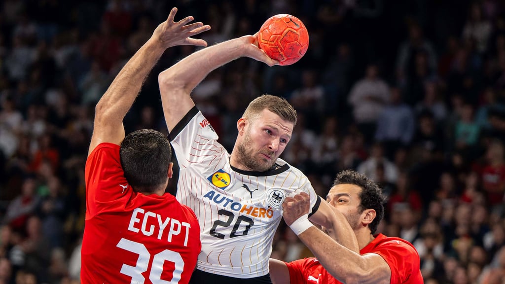 Dass Philipp Weber - hier gegen Ägypten - im Januar für die deutsche Nationalmannschaft bei der Heim-EM auflaufen kann, wird immer unwahrscheinlicher.
