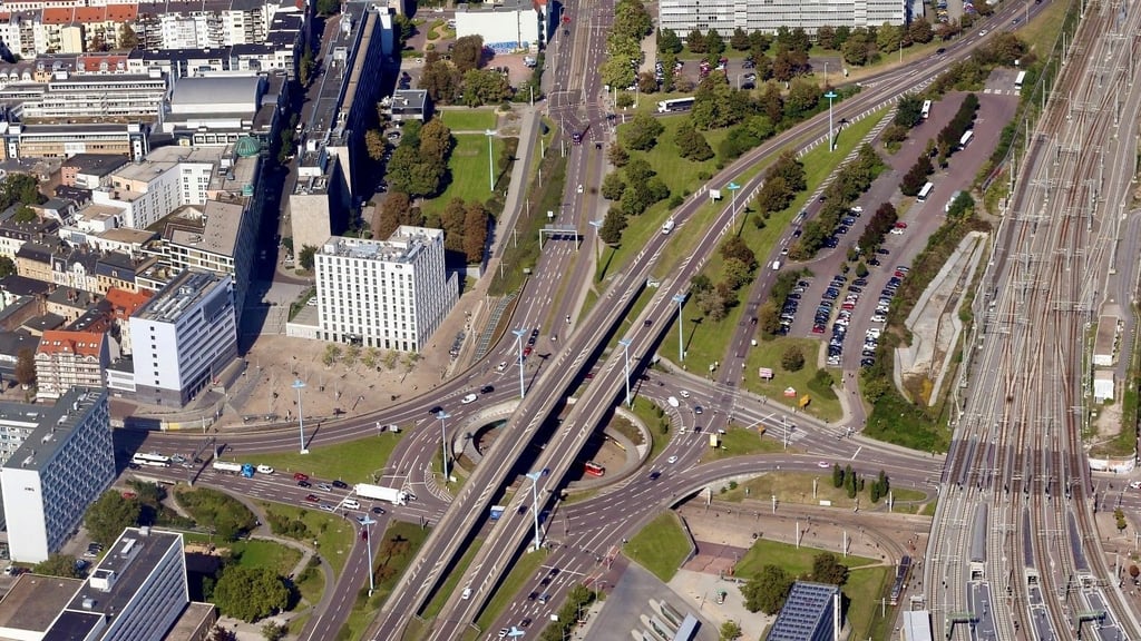 Noch sieht er so aus: der Riebeckplatz in Halle.