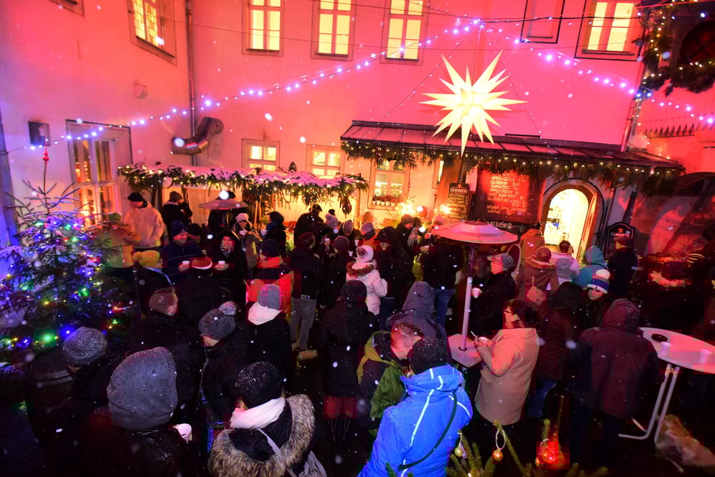 Bei der Höfischen Weihnacht in Weißenfels - hier ein Archivfoto - wird es oft eng.
