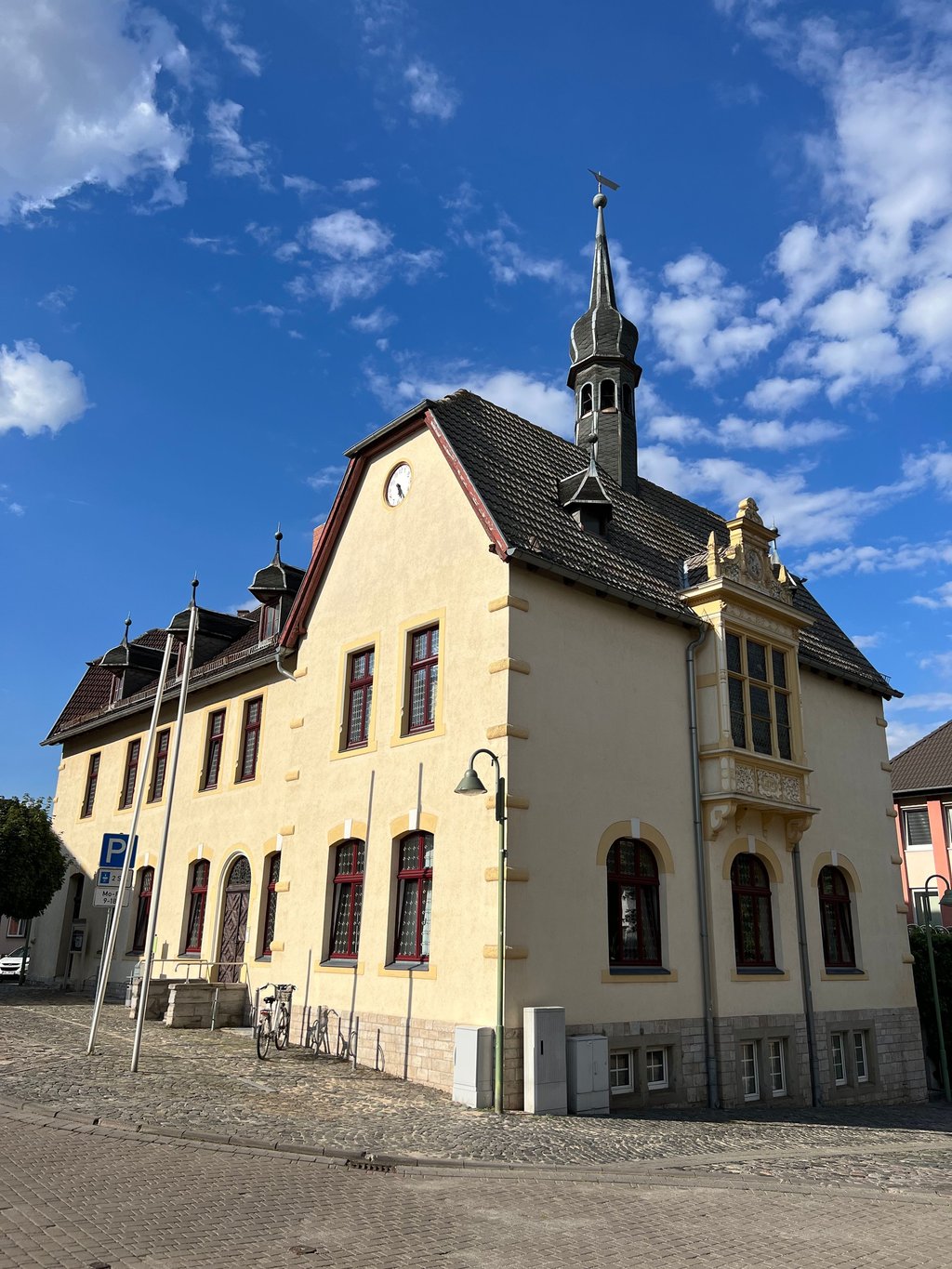 Rathaus Hecklingen