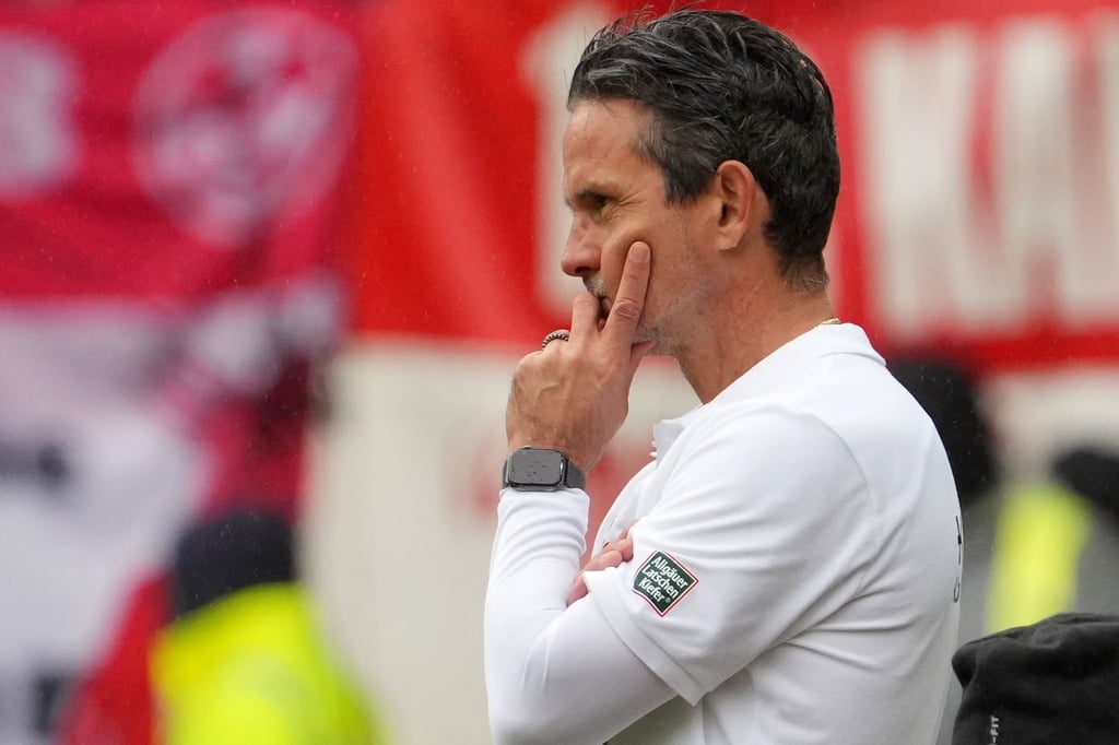 Muss beim FCK gehen: Dirk Schuster.